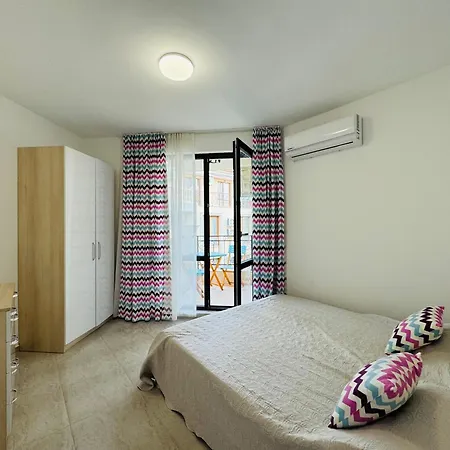 Horizon 20 'б' アパート *