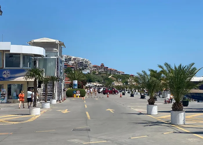 아파트 Horizon 20 'б' *