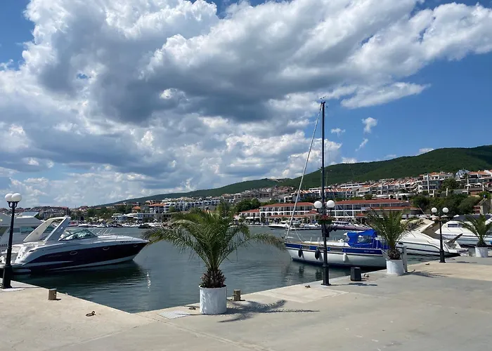 아파트 Horizon 20 'б' *