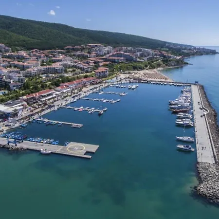 Apartment Horizon 20 'б' *