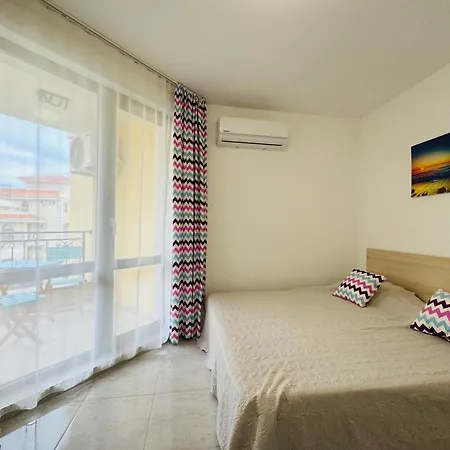 Horizon 20 'б' Apartment